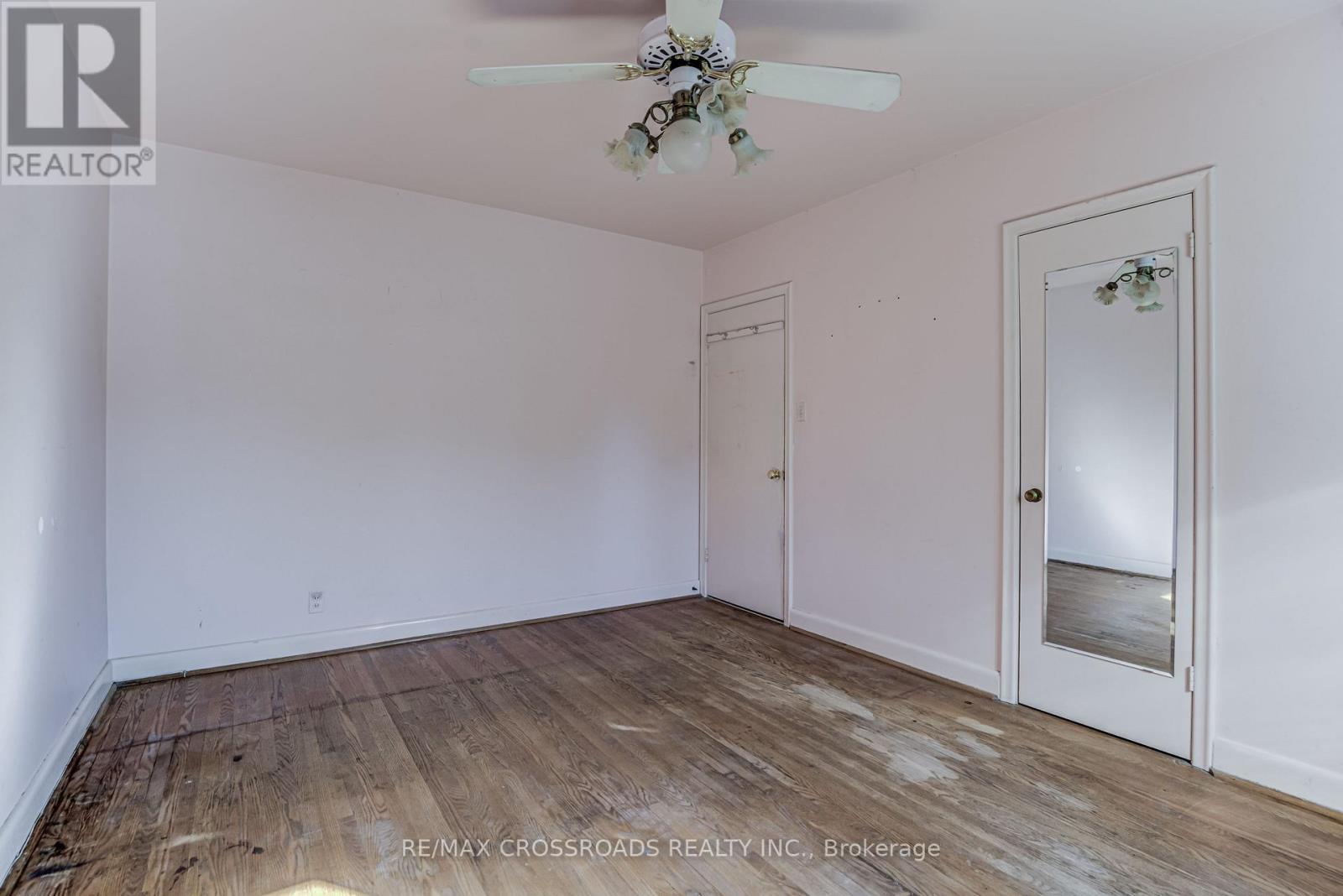 156 Florence Avenue, Toronto, ON - Indoor Photo Showing Other Room