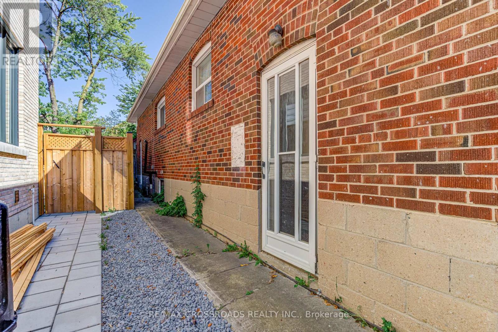 156 Florence Avenue, Toronto, ON - Outdoor With Exterior