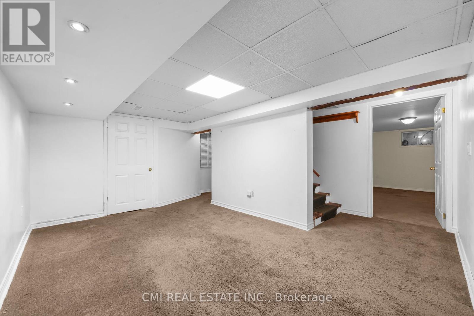 246 Regional 8 Road, Uxbridge, ON - Indoor