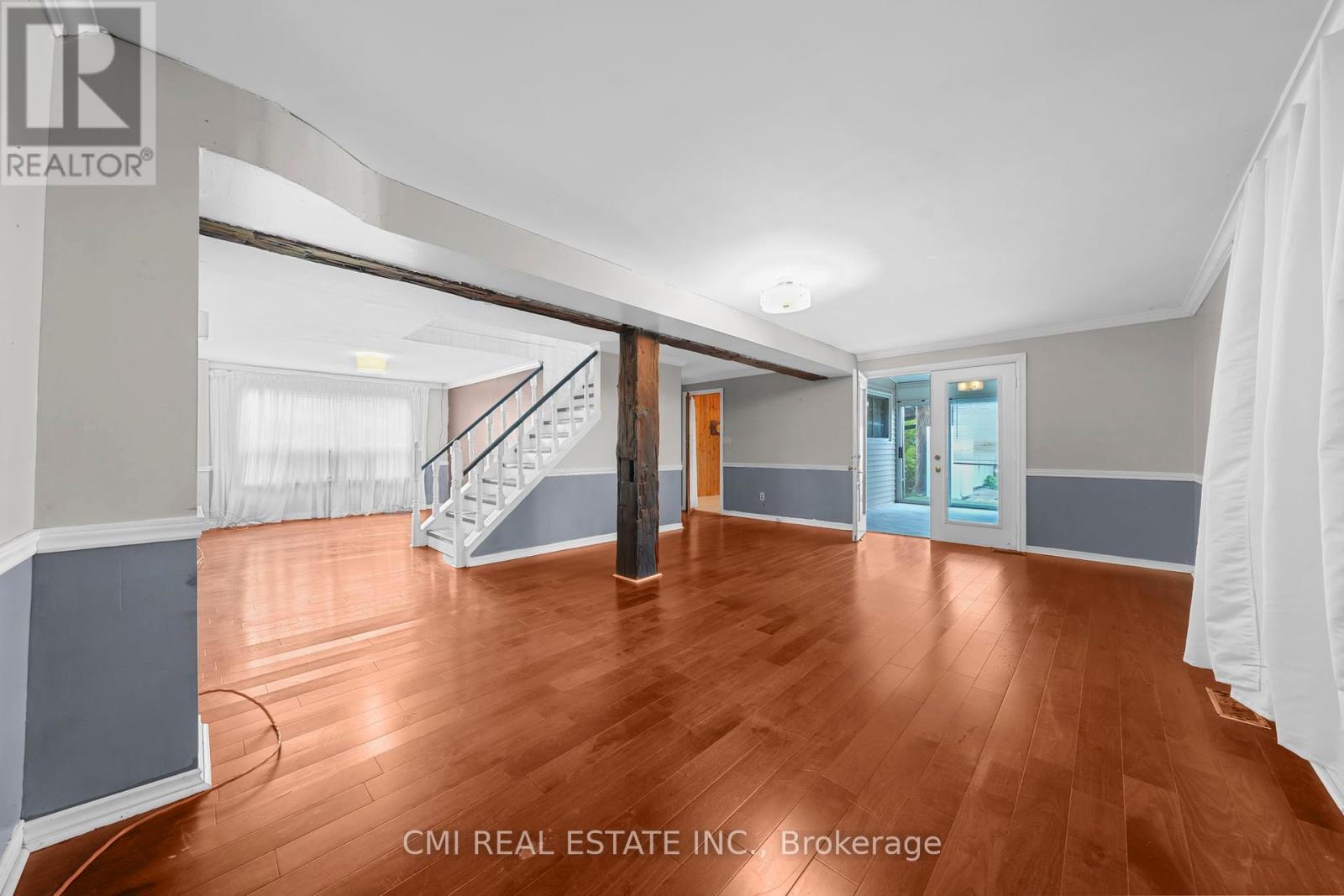 246 Regional 8 Road, Uxbridge, ON - Indoor Photo Showing Other Room