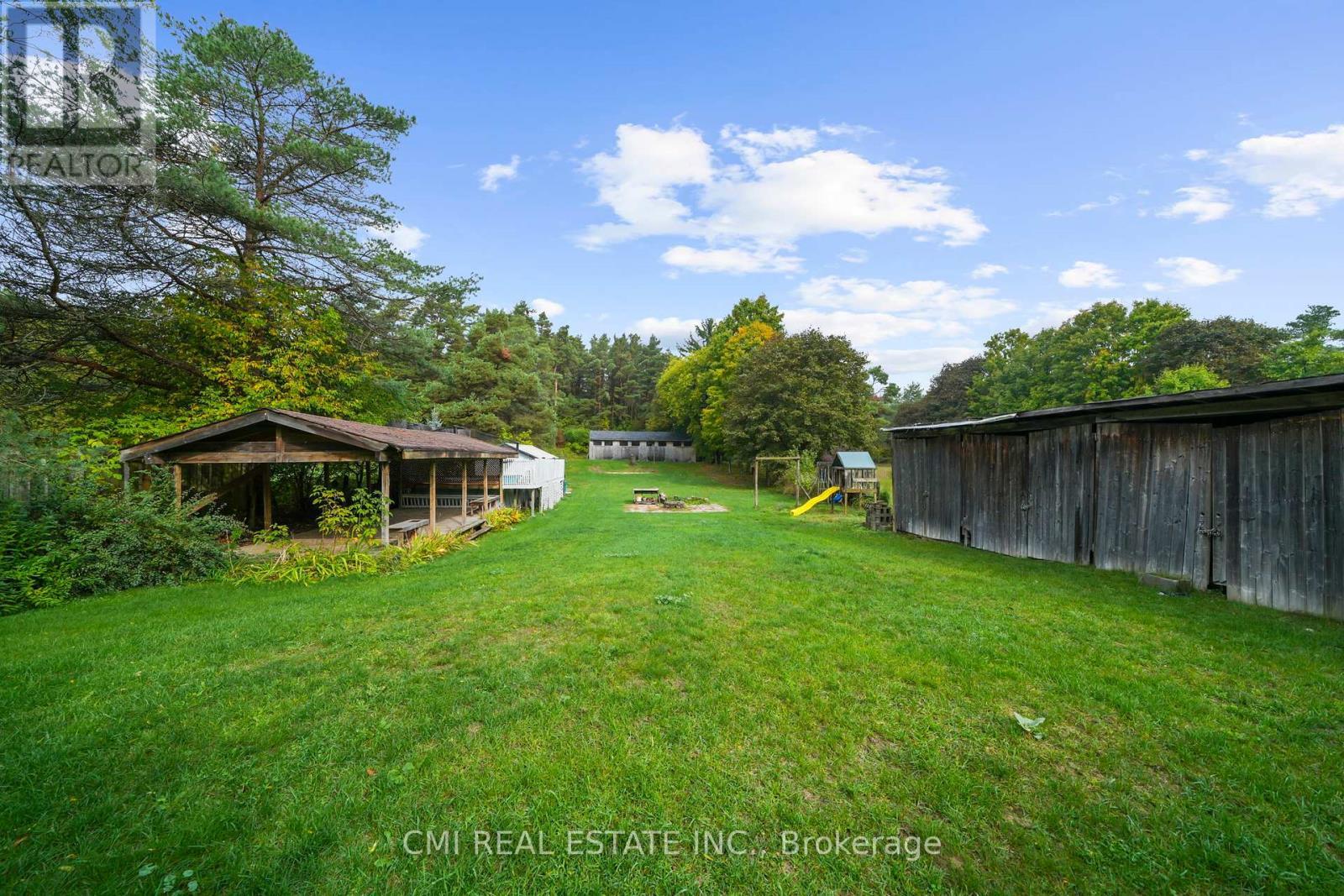 246 Regional 8 Road, Uxbridge, ON - Outdoor With Deck Patio Veranda