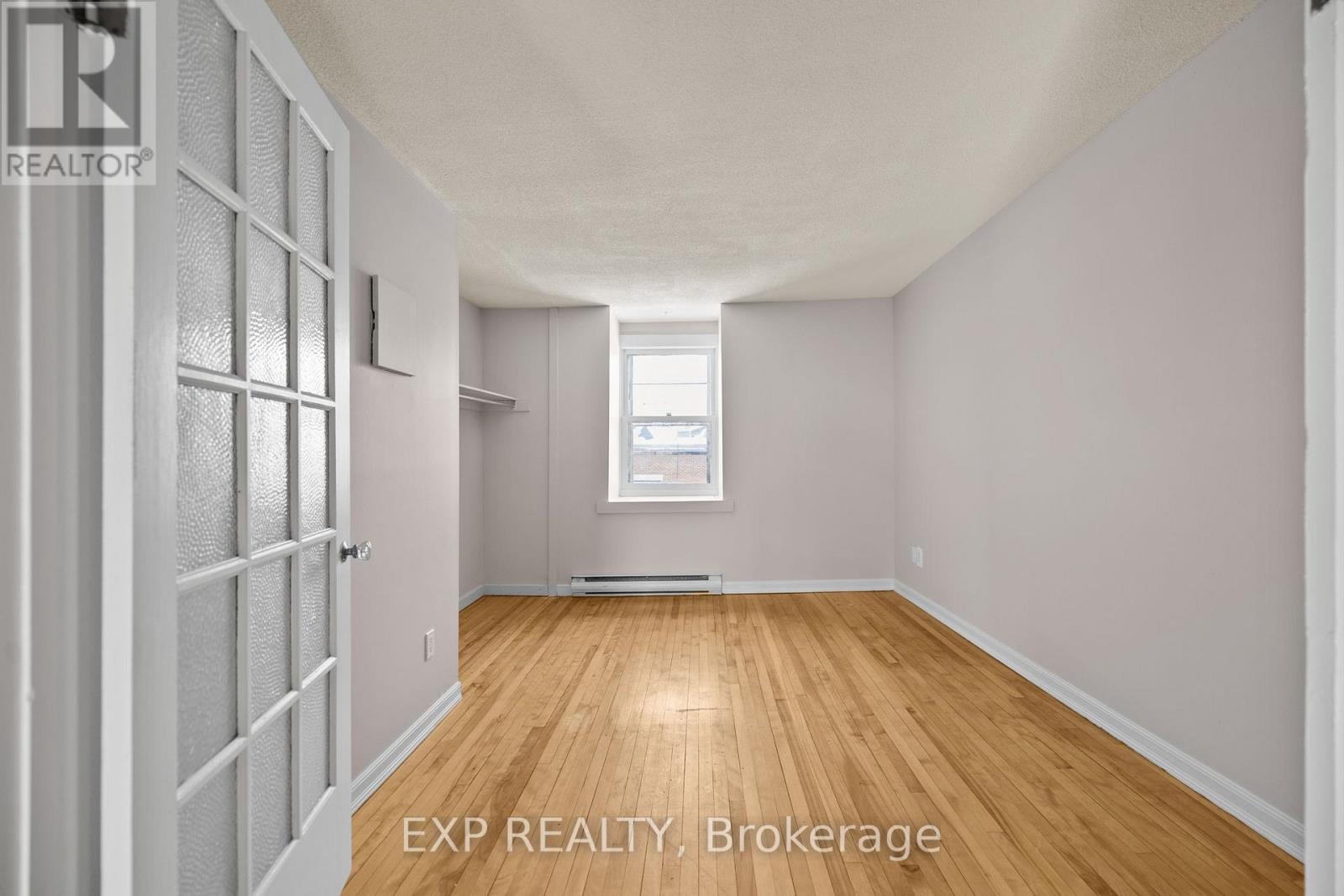 196 Osgoode Street, Ottawa, ON - Indoor Photo Showing Other Room