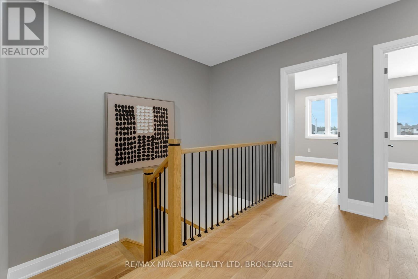 6204 Curlin Crescent, Niagara Falls (Forestview), ON - Indoor Photo Showing Other Room