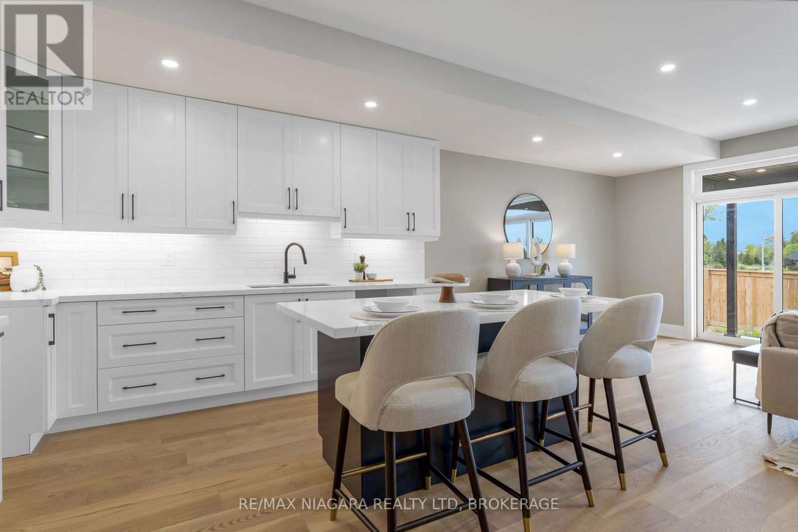 6204 Curlin Crescent, Niagara Falls (Forestview), ON - Indoor