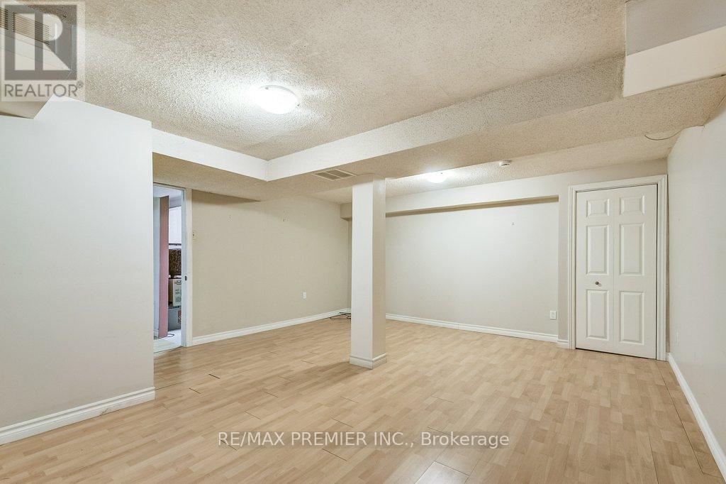 81 - 2670 Battleford Road, Mississauga, ON - Indoor