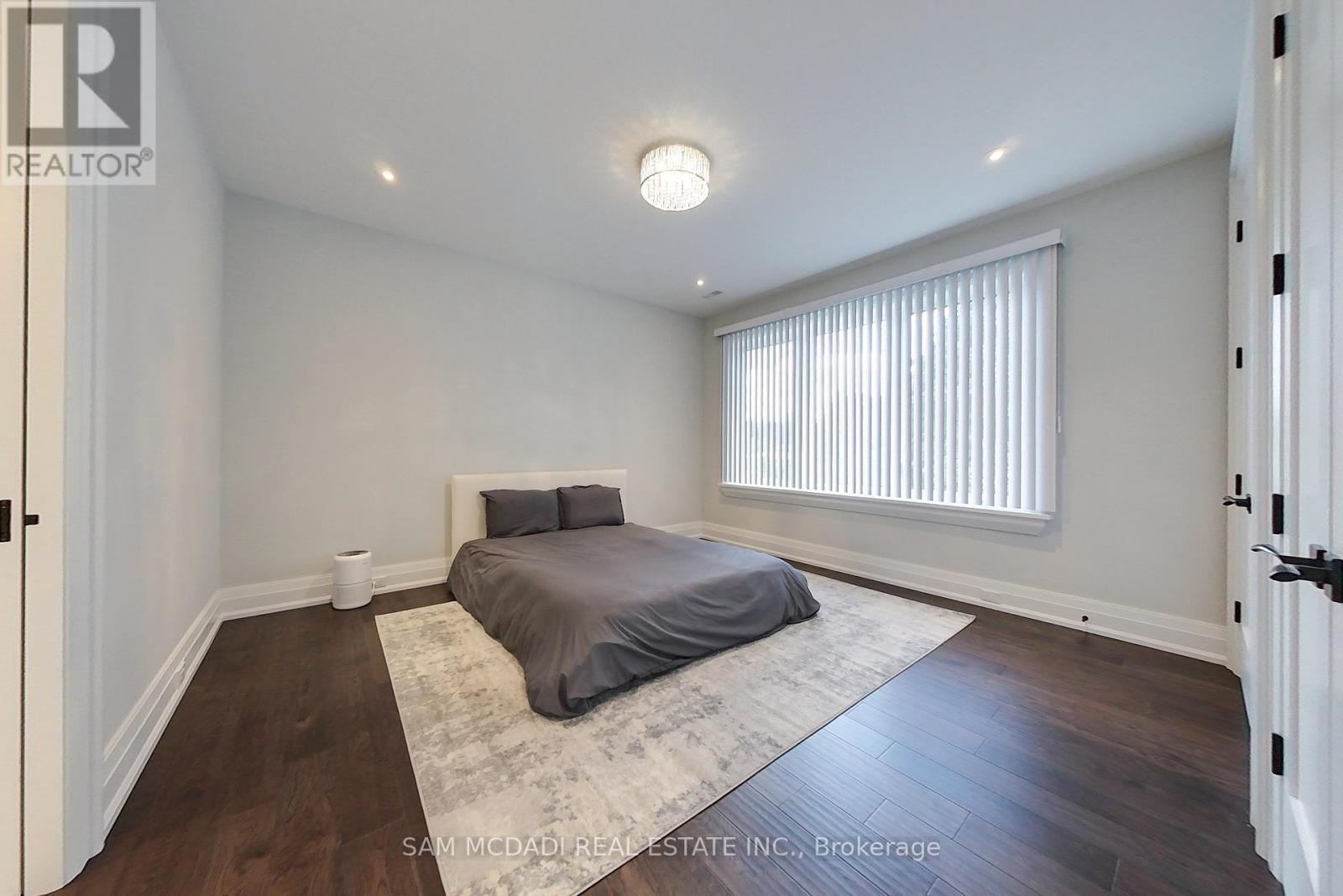 2006 Portway Avenue, Mississauga, ON - Indoor Photo Showing Bedroom