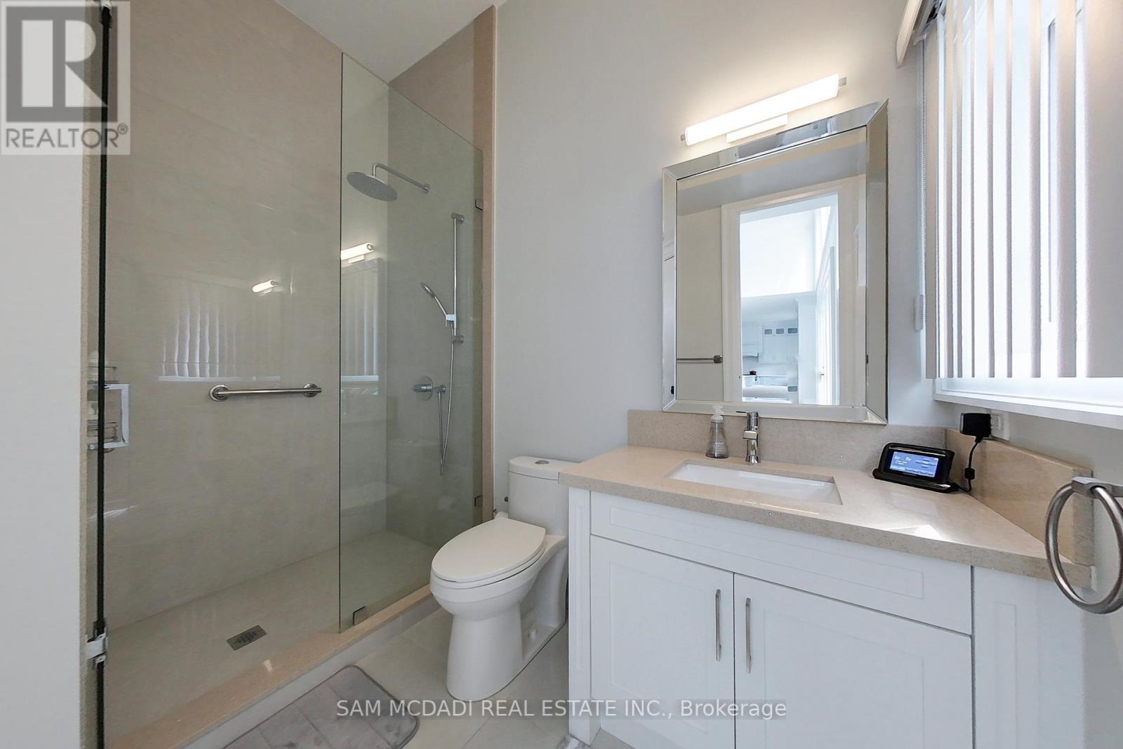 2006 Portway Avenue, Mississauga, ON - Indoor Photo Showing Bathroom
