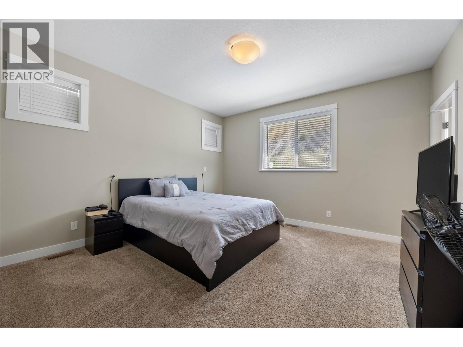 1771 Galore Place, Kamloops, BC - Indoor Photo Showing Bedroom