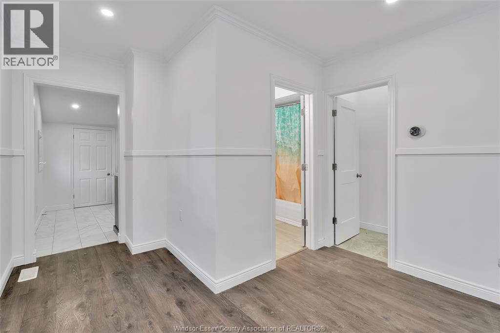 437 Karl Place, Windsor, ON - Indoor Photo Showing Other Room