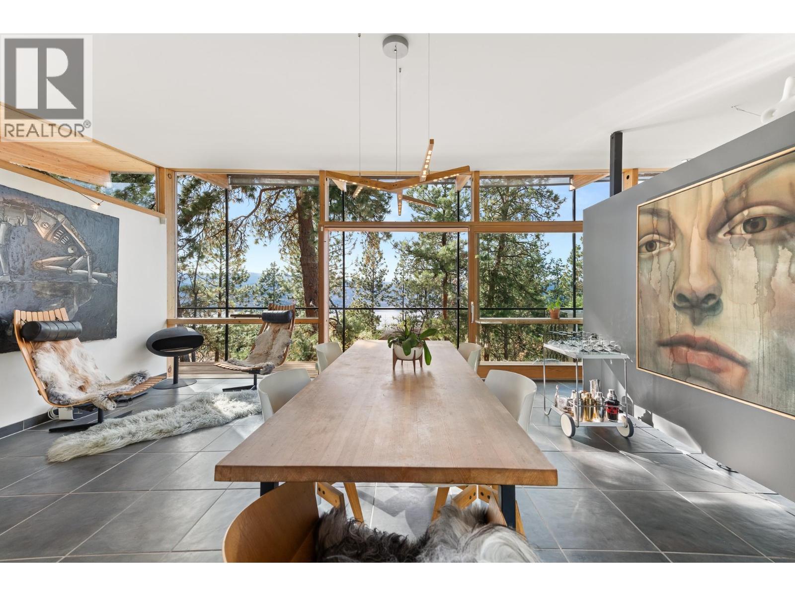 2843 Arawana Place, Naramata, BC - Indoor Photo Showing Dining Room