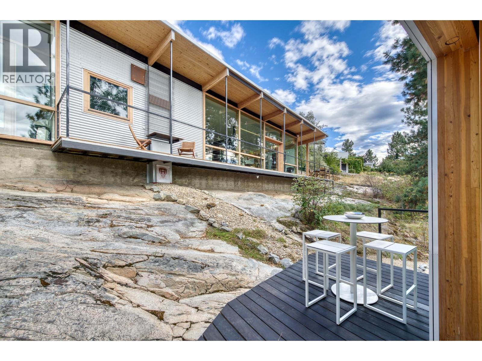 2843 Arawana Place, Naramata, BC - Outdoor With Deck Patio Veranda