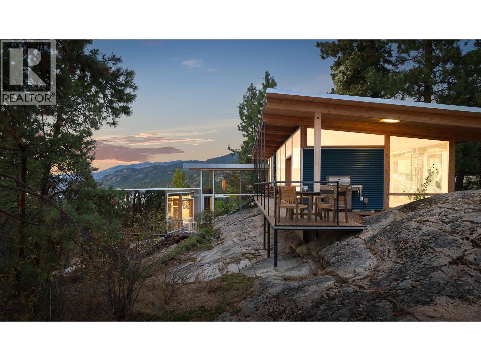 2843 Arawana Place, Naramata, BC - Outdoor With Deck Patio Veranda