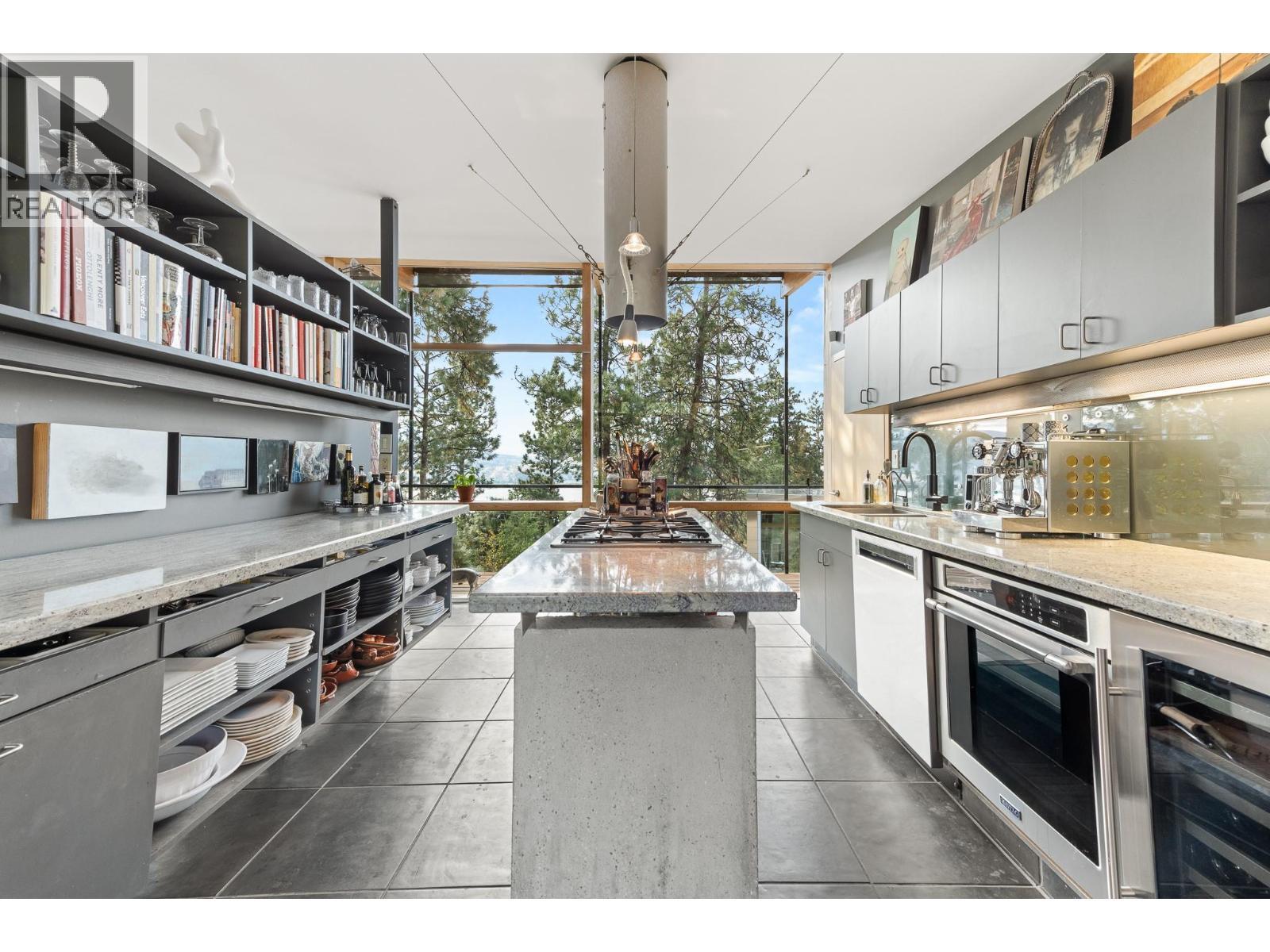 2843 Arawana Place, Naramata, BC - Indoor Photo Showing Kitchen With Stainless Steel Kitchen With Upgraded Kitchen