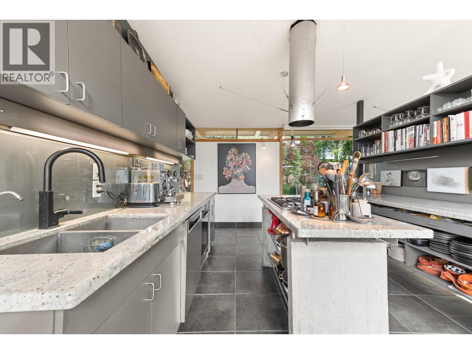 2843 Arawana Place, Naramata, BC - Indoor Photo Showing Kitchen With Double Sink With Upgraded Kitchen