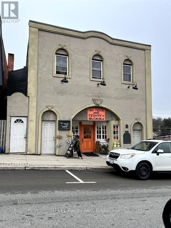 75 Manitoba Street, Bracebridge (Macaulay), ON