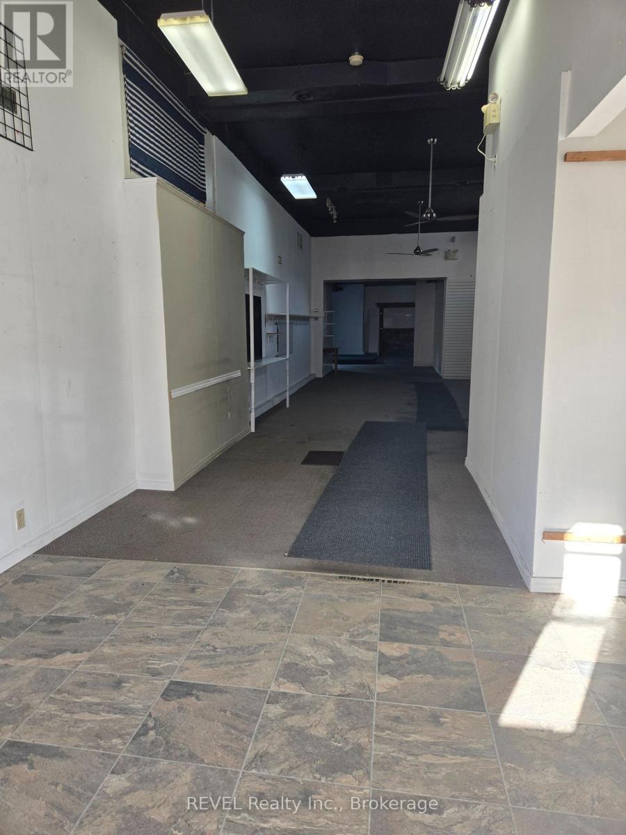 75 Manitoba Street, Bracebridge (Macaulay), ON