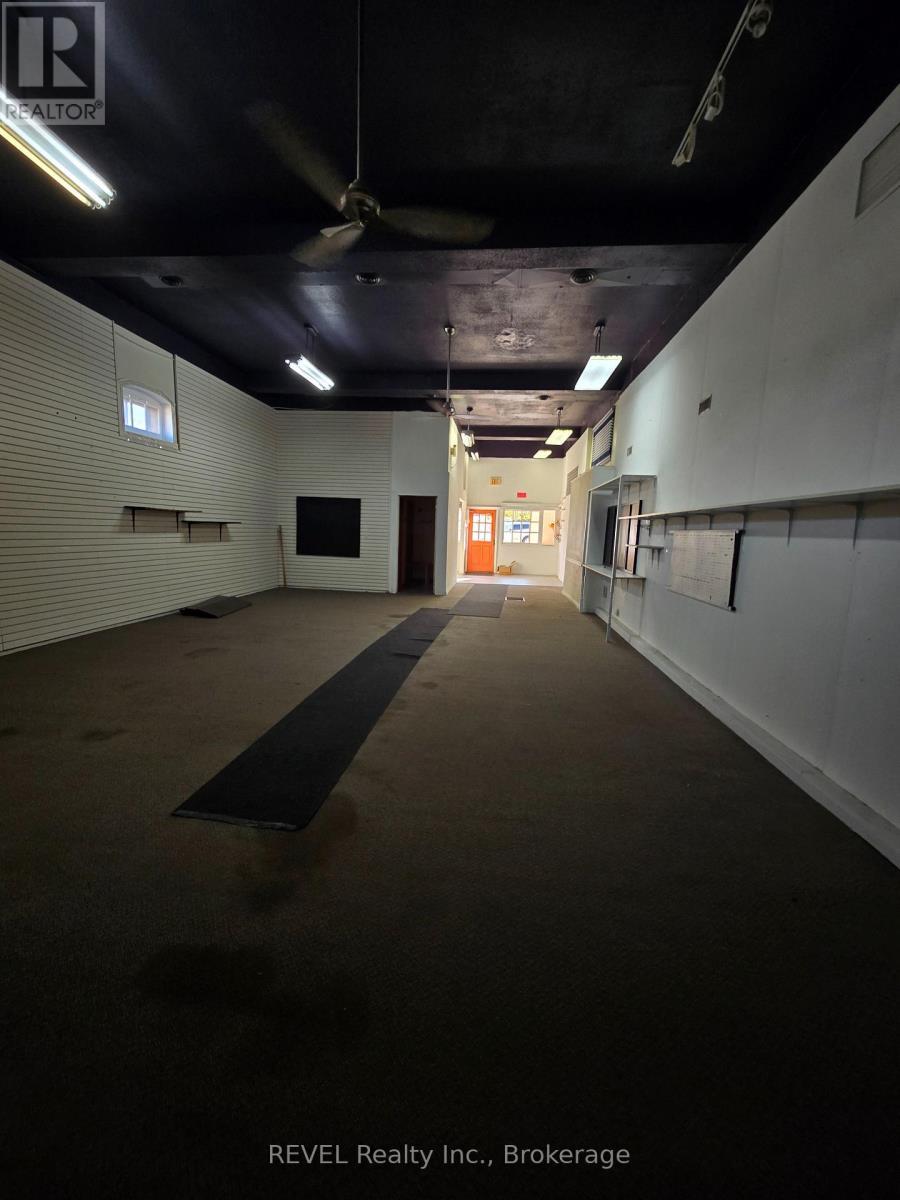 75 Manitoba Street, Bracebridge (Macaulay), ON