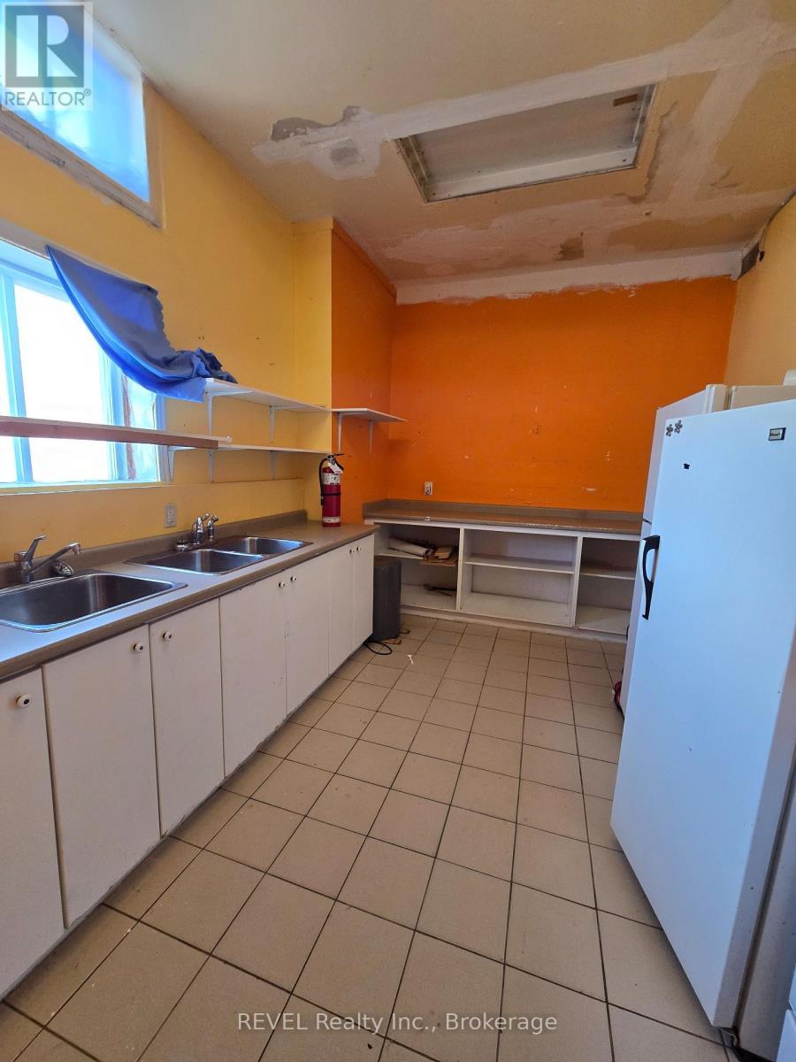 75 Manitoba Street, Bracebridge (Macaulay), ON