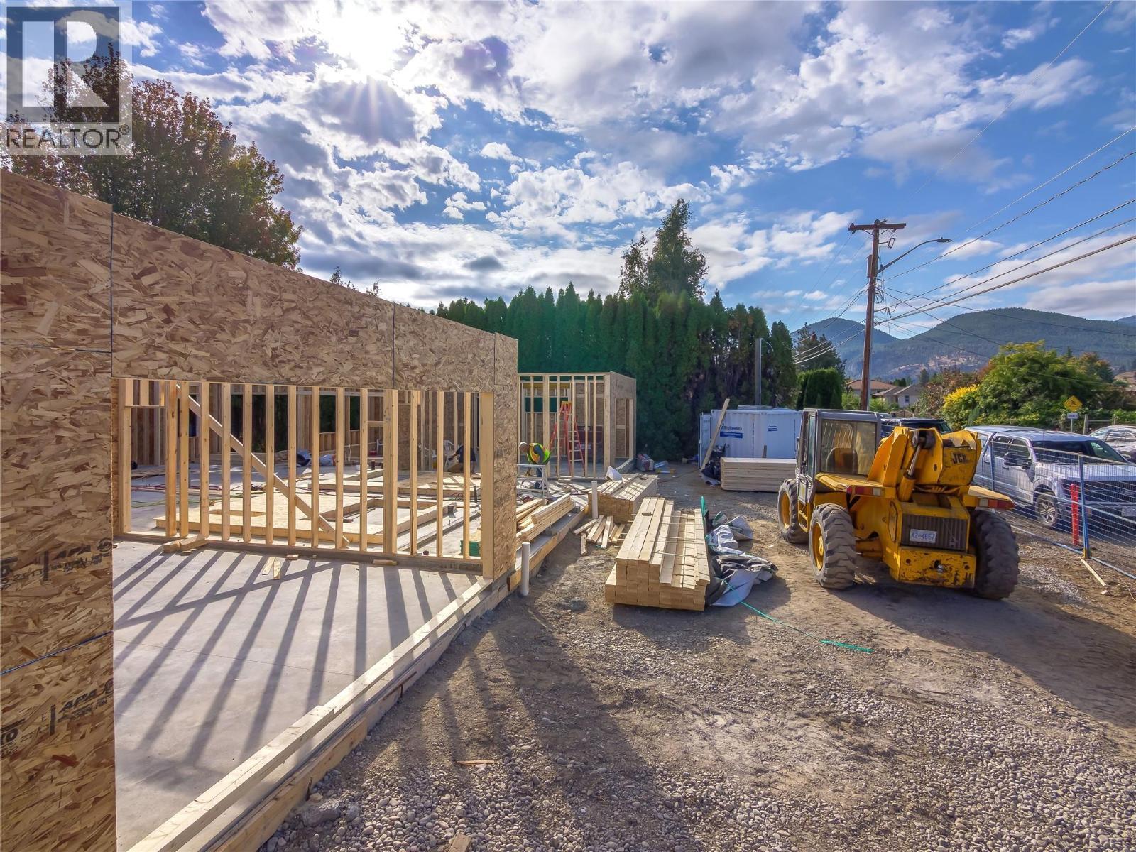 6609 Nixon Road Unit# 102, Summerland, BC - Outdoor With Deck Patio Veranda With View