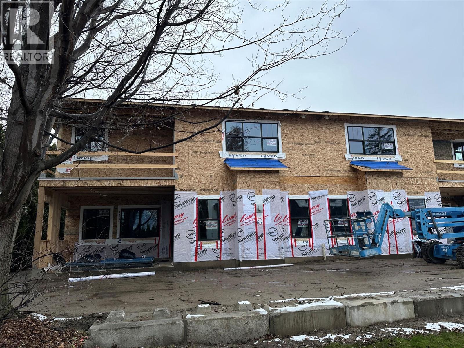 6609 Nixon Road Unit# 102, Summerland, BC - Outdoor