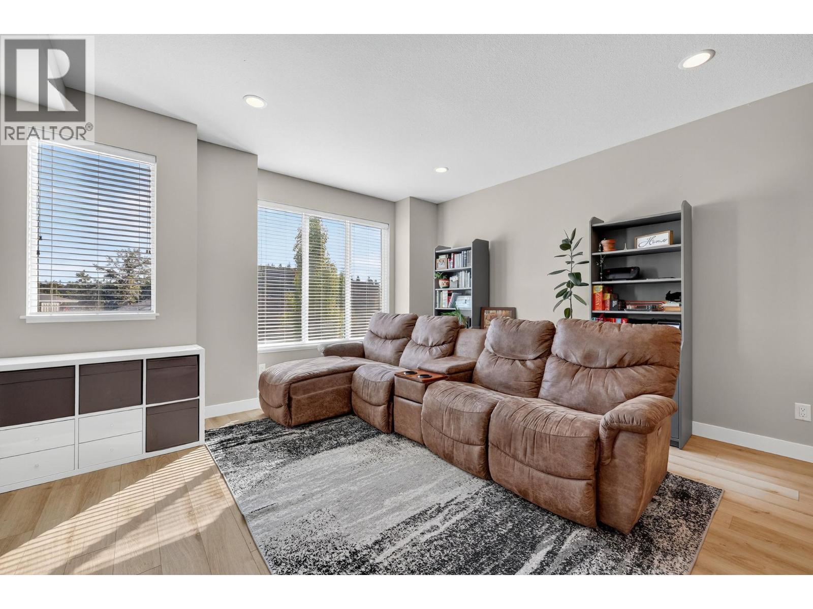 2490 Tuscany Drive Unit# 14, West Kelowna, BC - Indoor Photo Showing Living Room