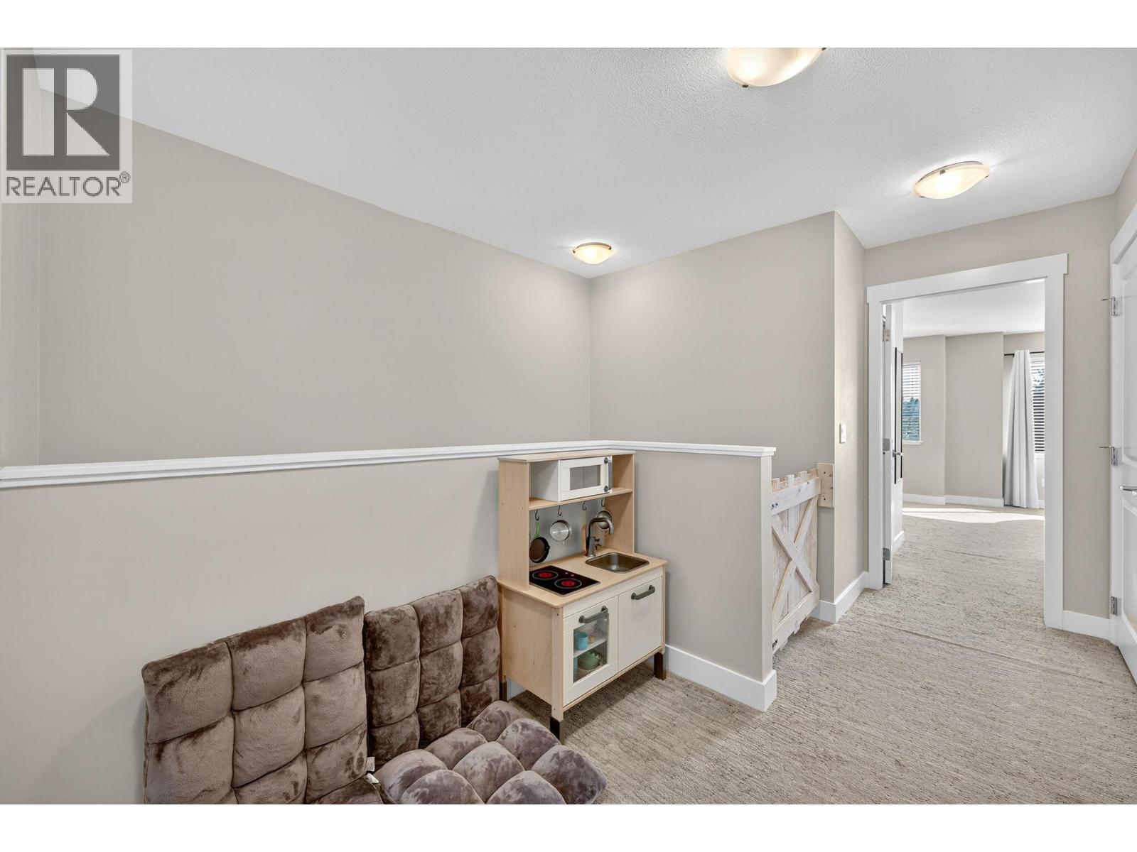 2490 Tuscany Drive Unit# 14, West Kelowna, BC - Indoor Photo Showing Other Room