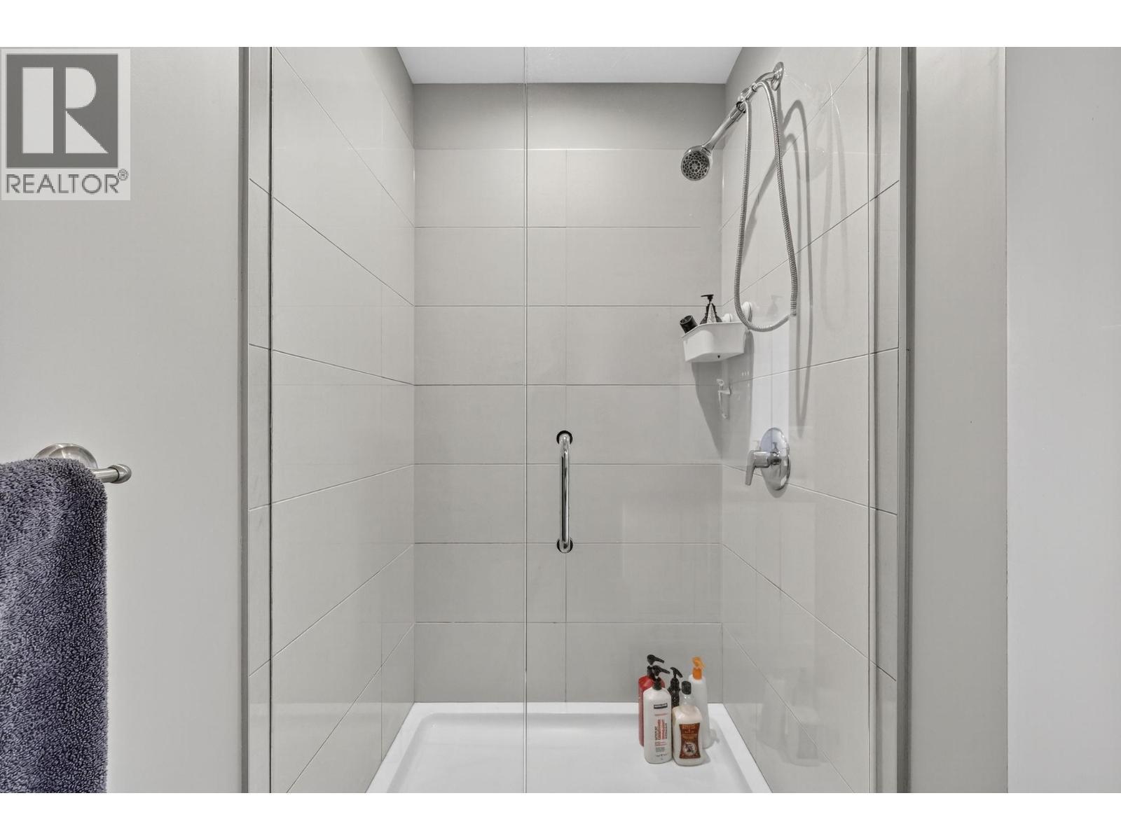 2490 Tuscany Drive Unit# 14, West Kelowna, BC - Indoor Photo Showing Bathroom