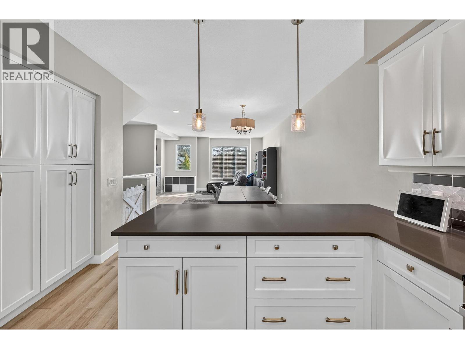 2490 Tuscany Drive Unit# 14, West Kelowna, BC - Indoor Photo Showing Kitchen