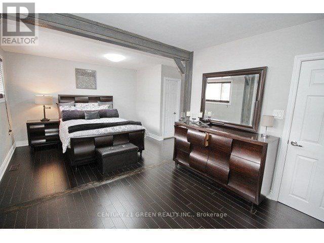(Main) - 92 Kingsmere Crescent, Brampton, ON - Indoor Photo Showing Bedroom