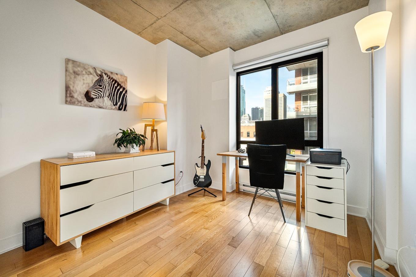 Chambre à coucher - 627-400 Rue De L'Inspecteur, Montréal (Le Sud-Ouest), QC - Indoor Photo Showing Other Room