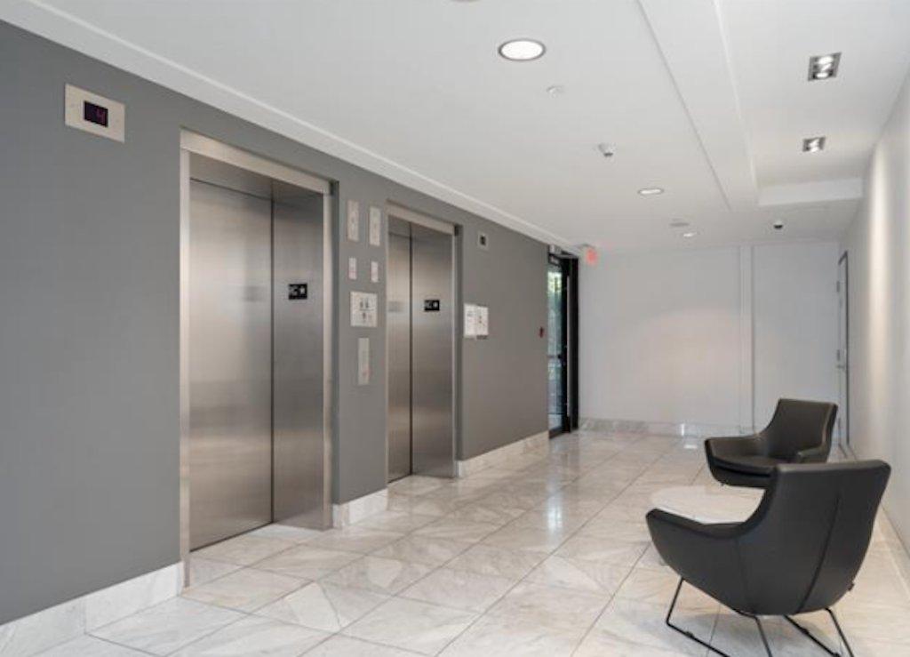 Ascenseur - 314-859 Rue De La Commune E., Montréal (Ville-Marie), QC - Indoor Photo Showing Other Room