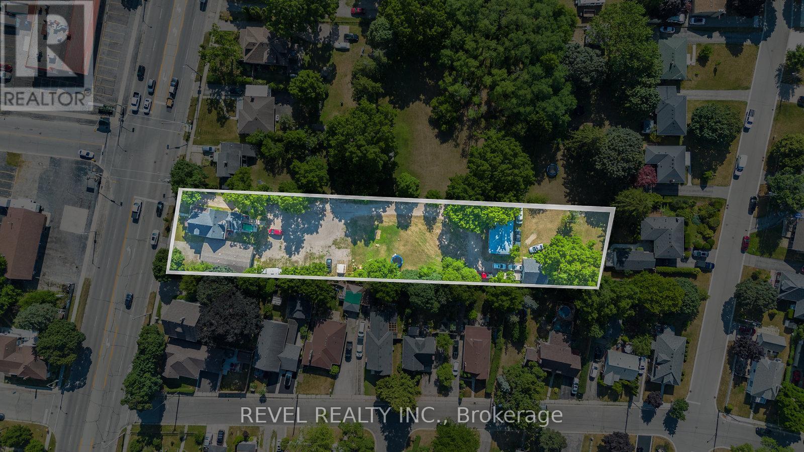 816 Colborne Street E, Brantford, ON