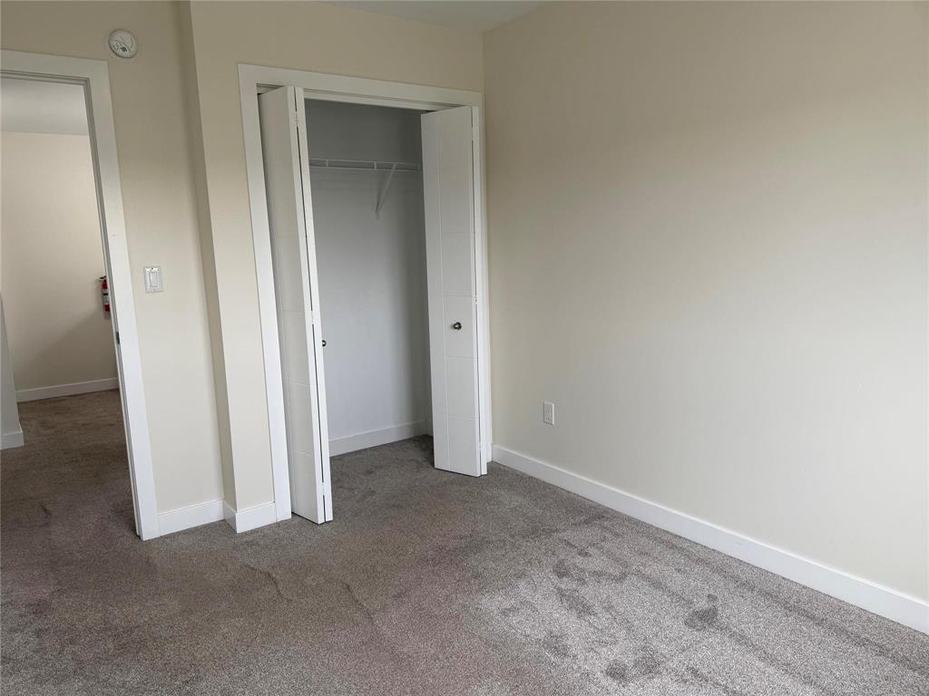 443 Wales Avenue, Winnipeg, MB - Indoor Photo Showing Other Room