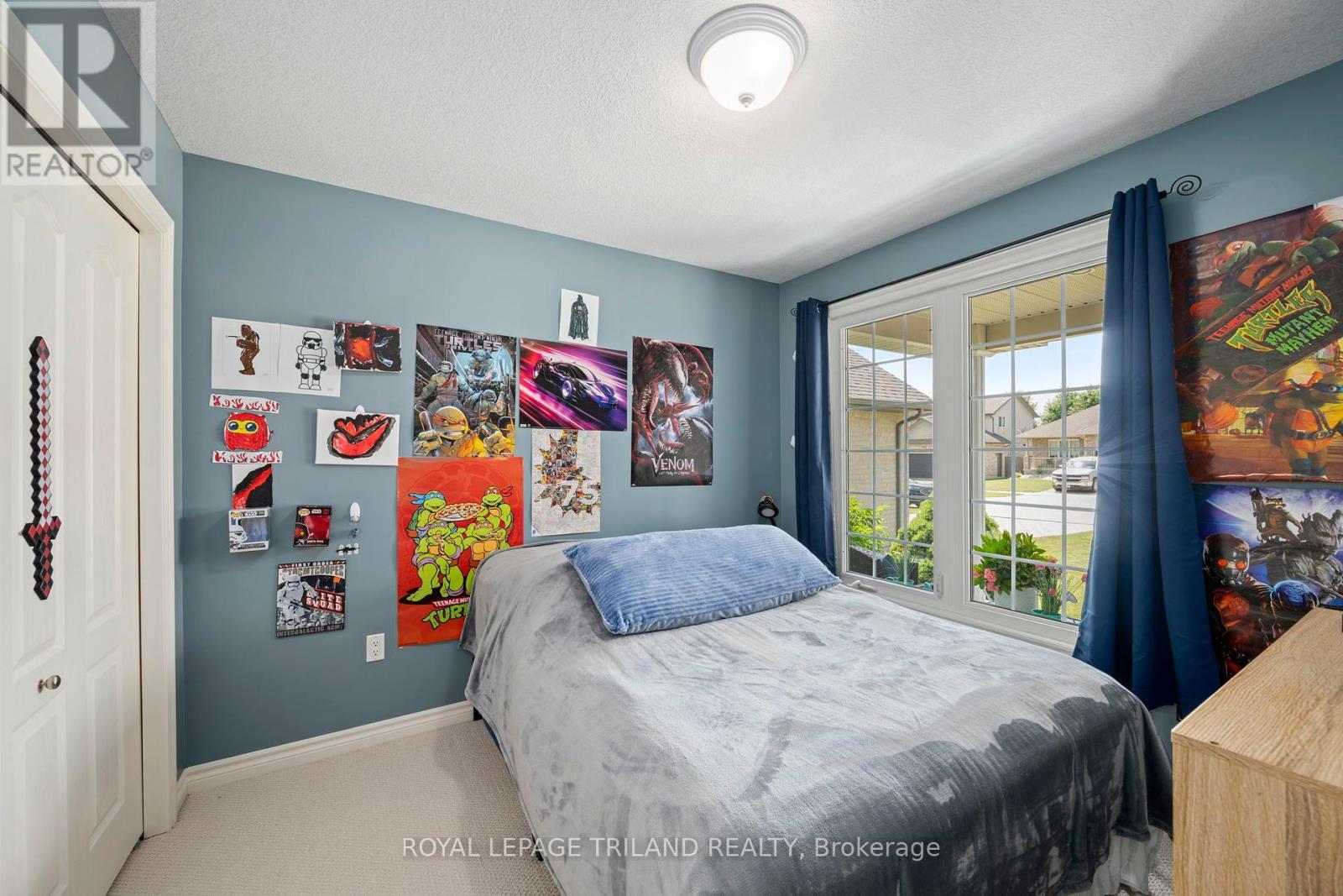131 Deborah Drive, Strathroy-Caradoc (Ne), ON - Indoor Photo Showing Bedroom
