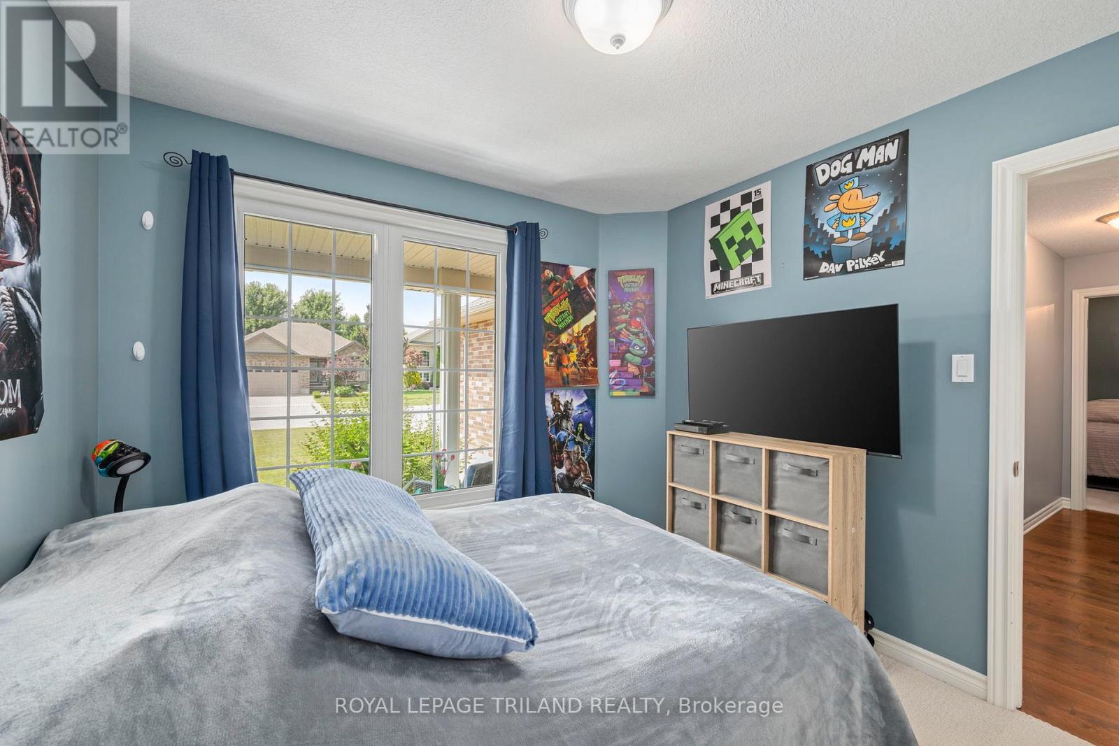 131 Deborah Drive, Strathroy-Caradoc (Ne), ON - Indoor Photo Showing Bedroom