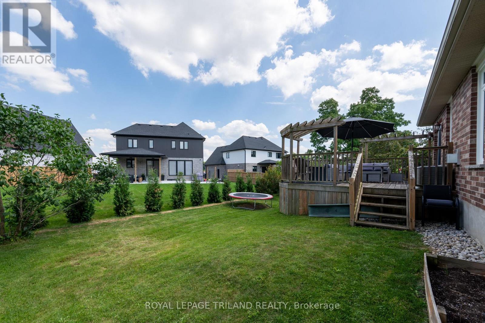 131 Deborah Drive, Strathroy-Caradoc (Ne), ON - Outdoor