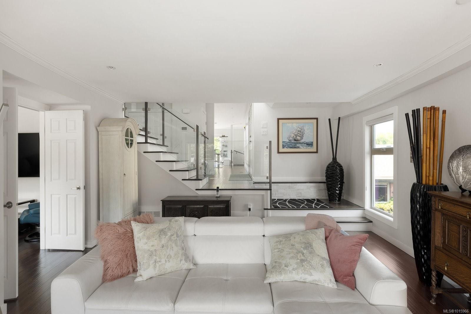 124-2345 Cedar Hill Cross Rd, Oak Bay, BC