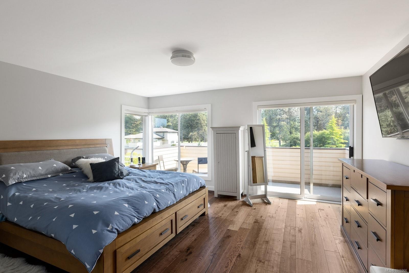 124-2345 Cedar Hill Cross Rd, Oak Bay, BC