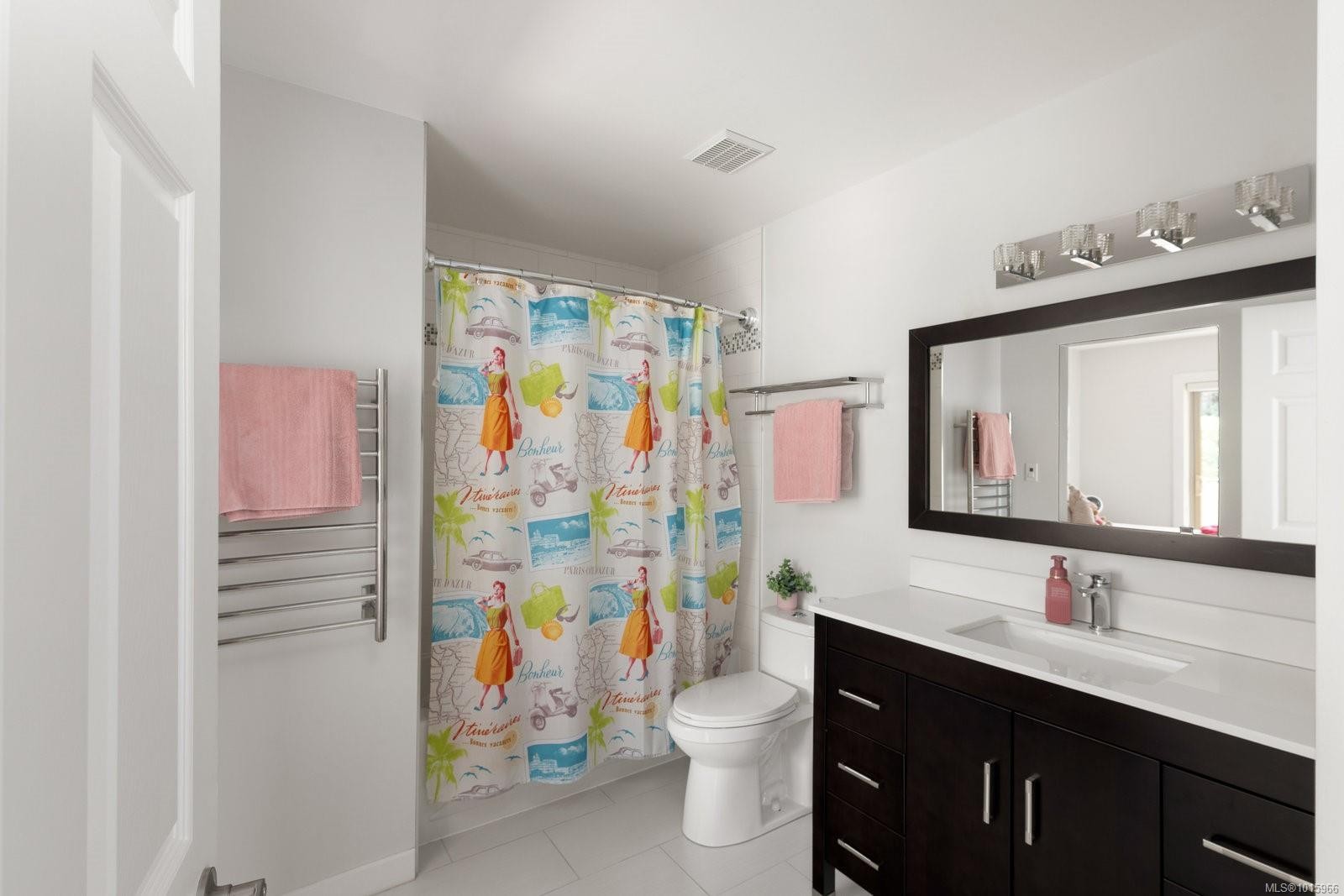 124-2345 Cedar Hill Cross Rd, Oak Bay, BC