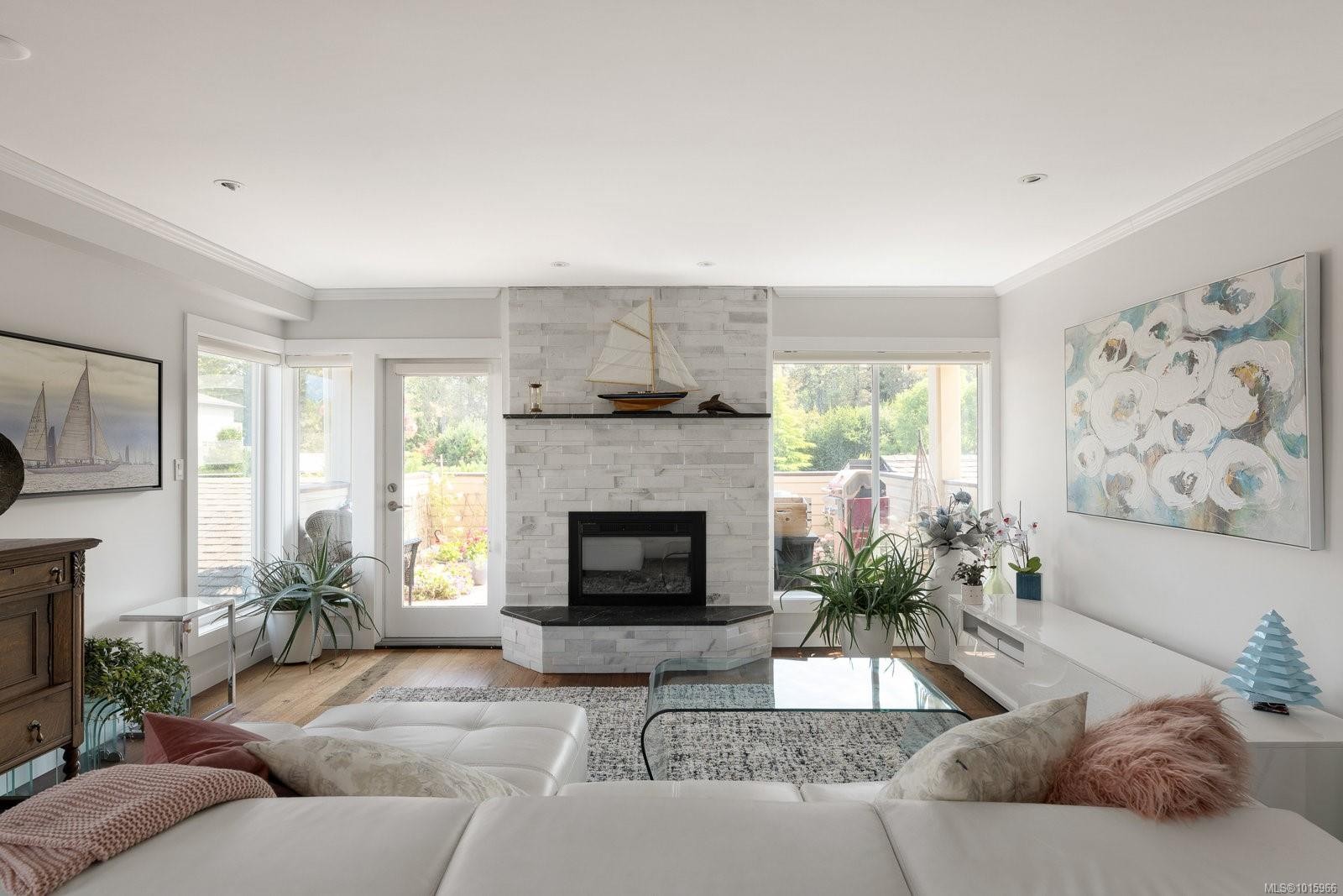 124-2345 Cedar Hill Cross Rd, Oak Bay, BC