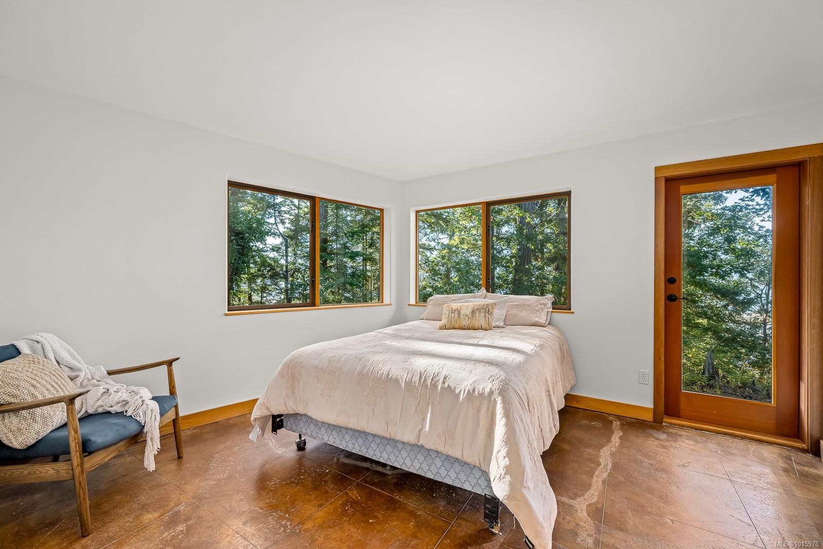 6161 Lacon Rd, Denman Island, BC