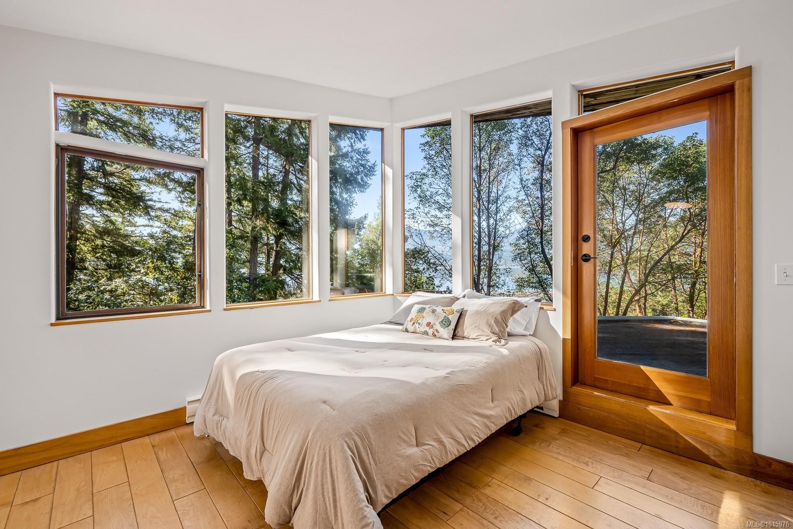 6161 Lacon Rd, Denman Island, BC