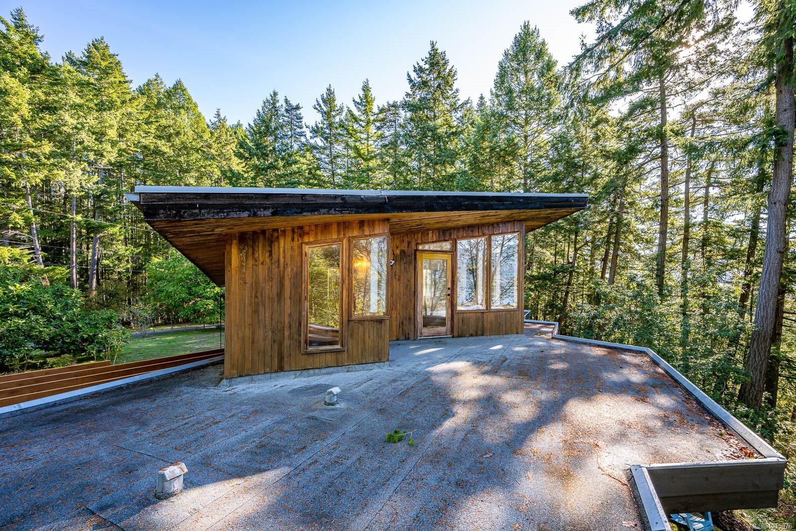 6161 Lacon Rd, Denman Island, BC