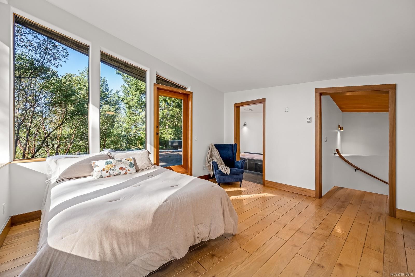 6161 Lacon Rd, Denman Island, BC