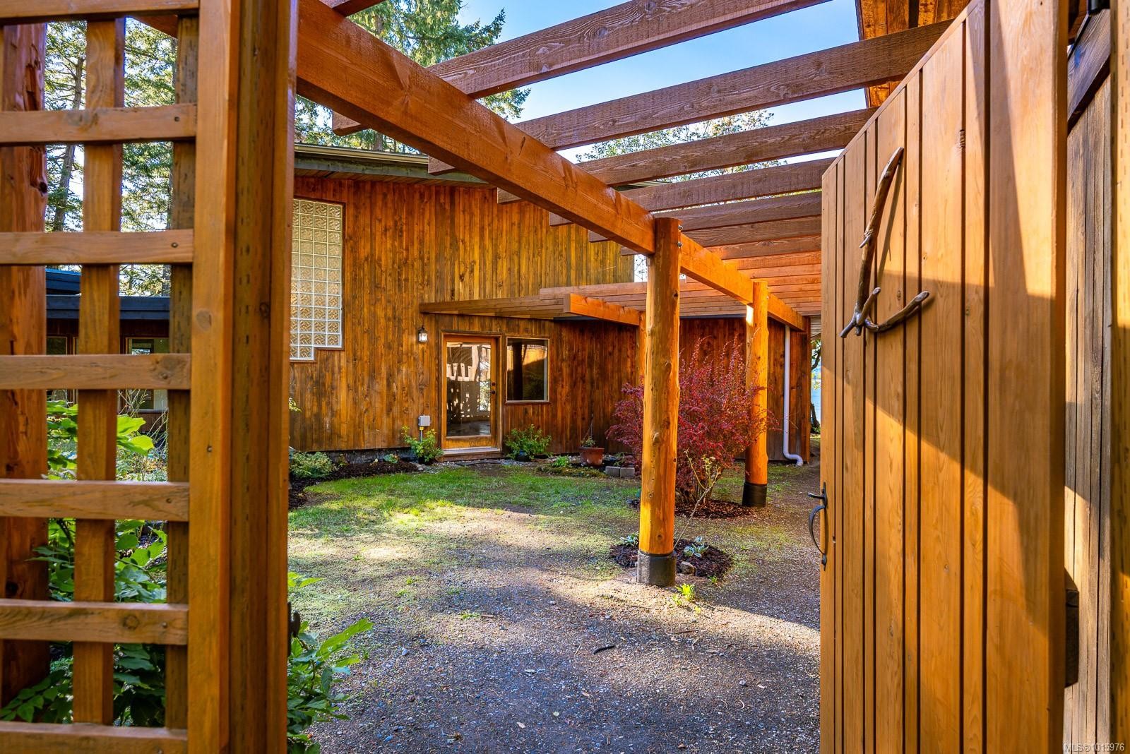 6161 Lacon Rd, Denman Island, BC