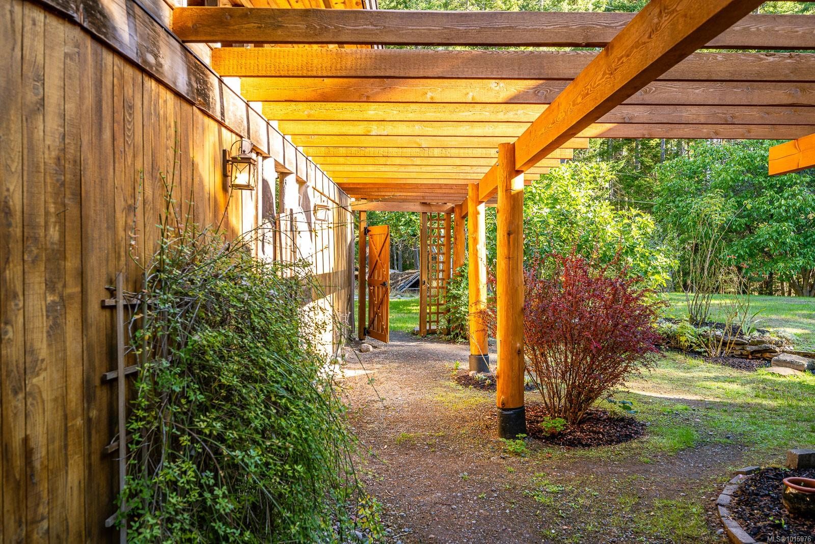 6161 Lacon Rd, Denman Island, BC