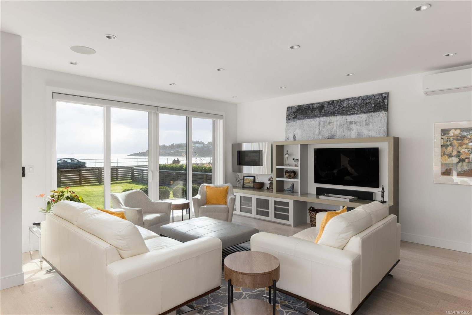 430 St. Patrick St, Oak Bay, BC