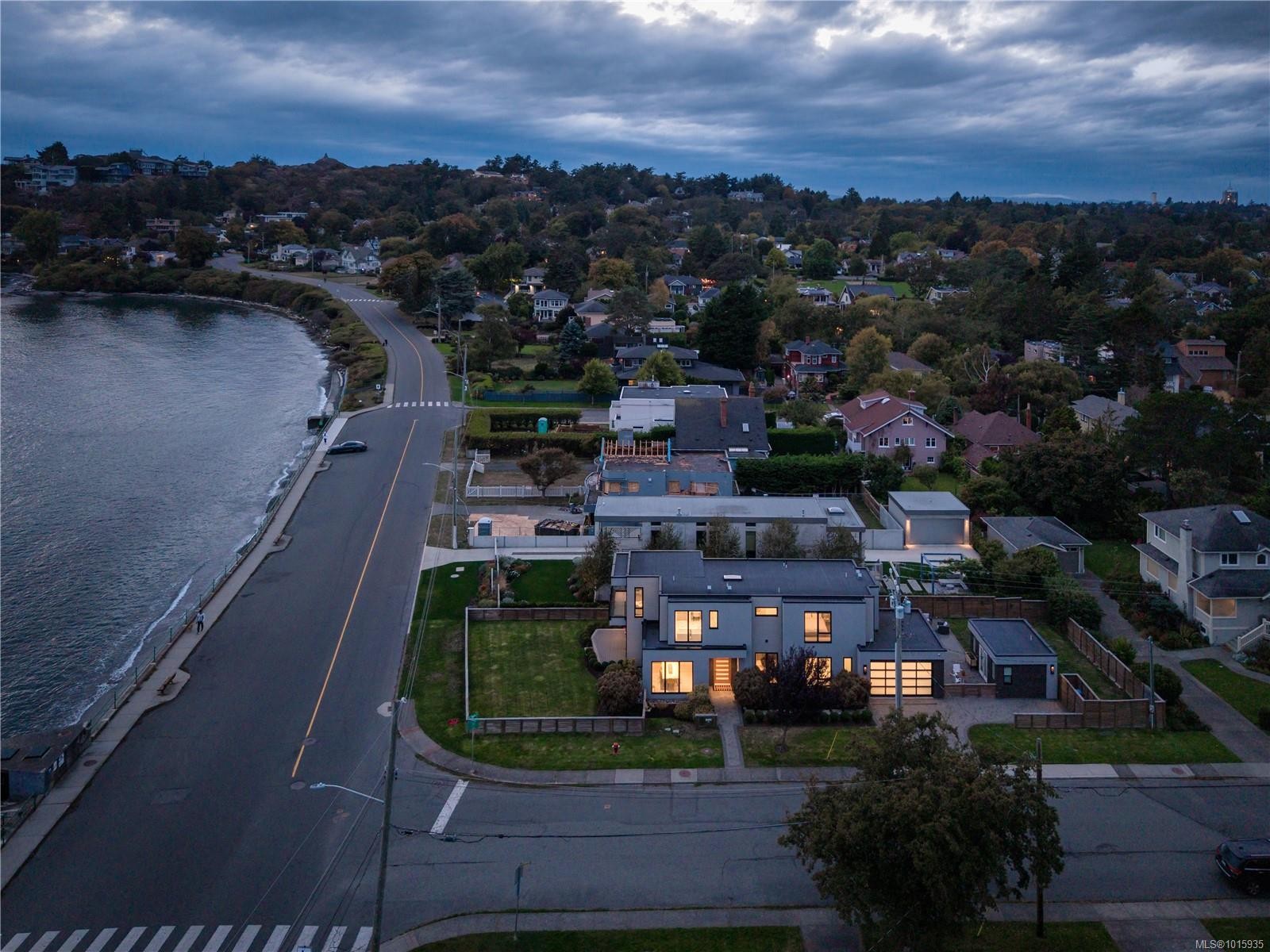 430 St. Patrick St, Oak Bay, BC