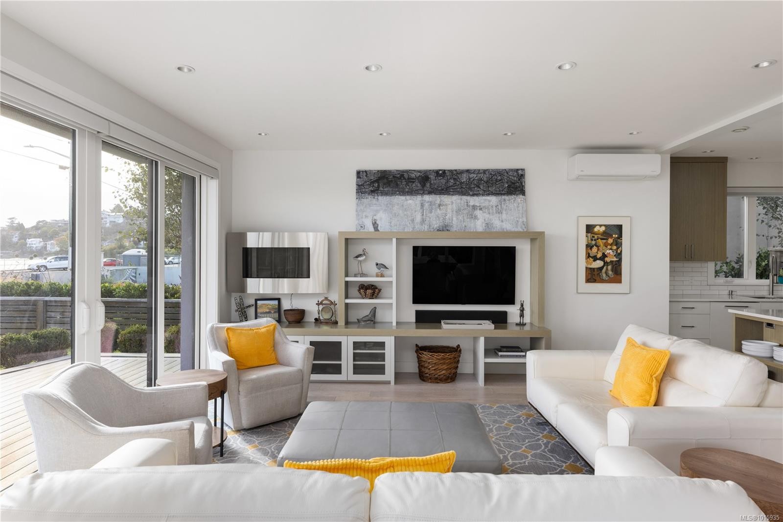 430 St. Patrick St, Oak Bay, BC