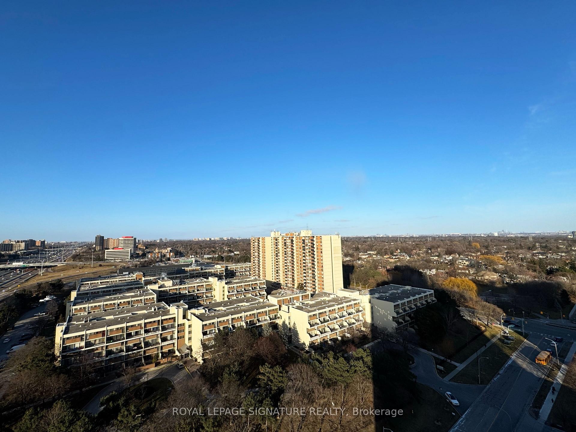 1807-1 Valhalla Inn Road, Toronto, ON - Outdoor With View
